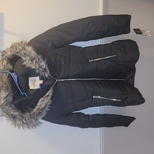 NWT. Women's winter coat. Maralyn and Me. Size XS